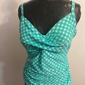 Croft & Barrow Turquoise/Black- White Polka dot Ballet Twist swim top, size 20W